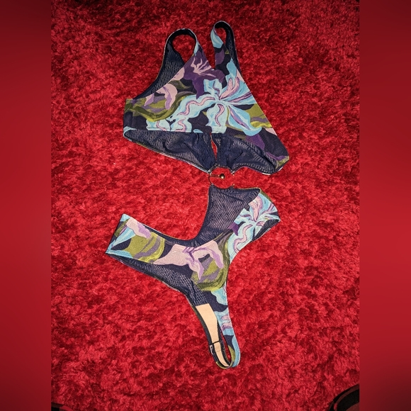 12. NWOT SONG OF STYLE ABIE BODYSUIT IN KANHA FLORAL MULTI - Picture 6 of 9